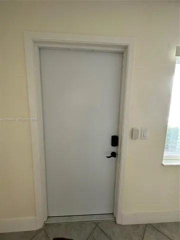 $2,500 | 2115 Northeast 37th Drive, Unit 131, Fort Lauderdale, FL 33308