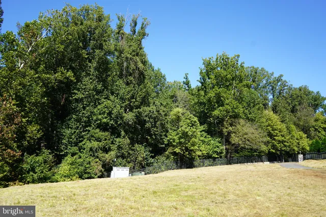 $1,950,000 | 12000 River Road, Potomac, MD 20854