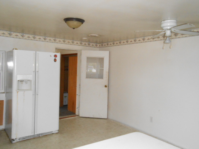 1612 South Huron Road Kawkawlin, MI 48631 - Photo 14 of 19