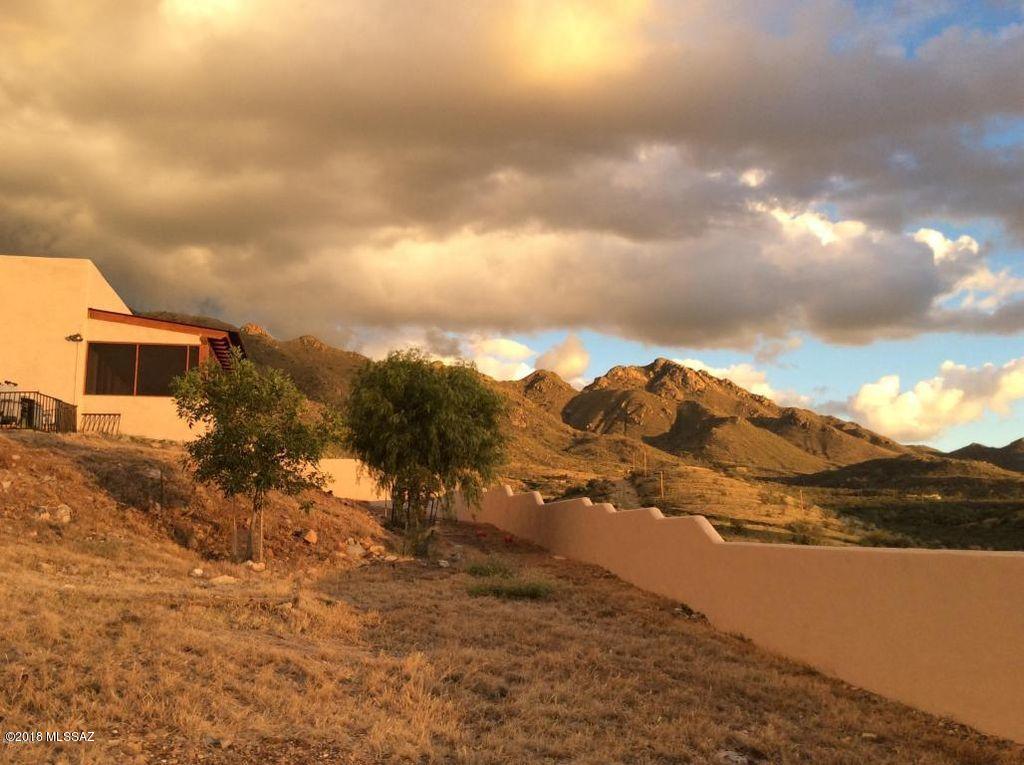 357 Dock Street Rio Rico, AZ 85648 - Photo 4 of 34
