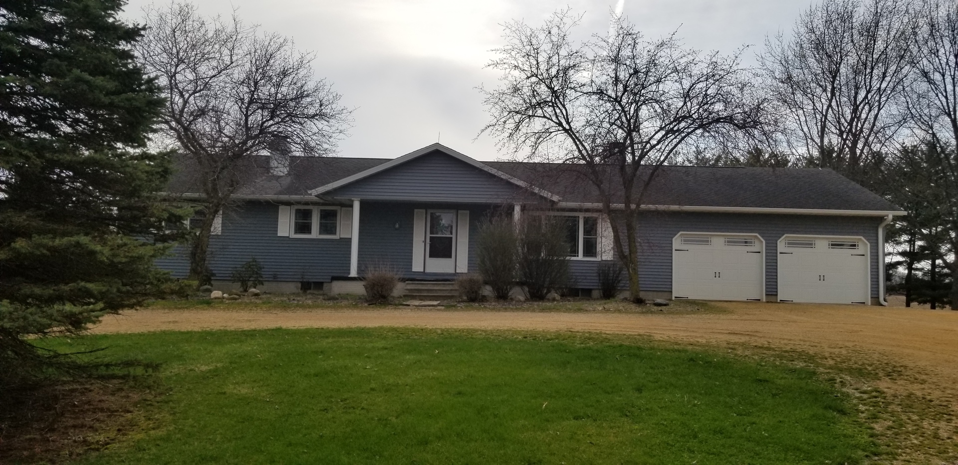 715 Searls Road Amboy, IL 61310 - Photo 4 of 11