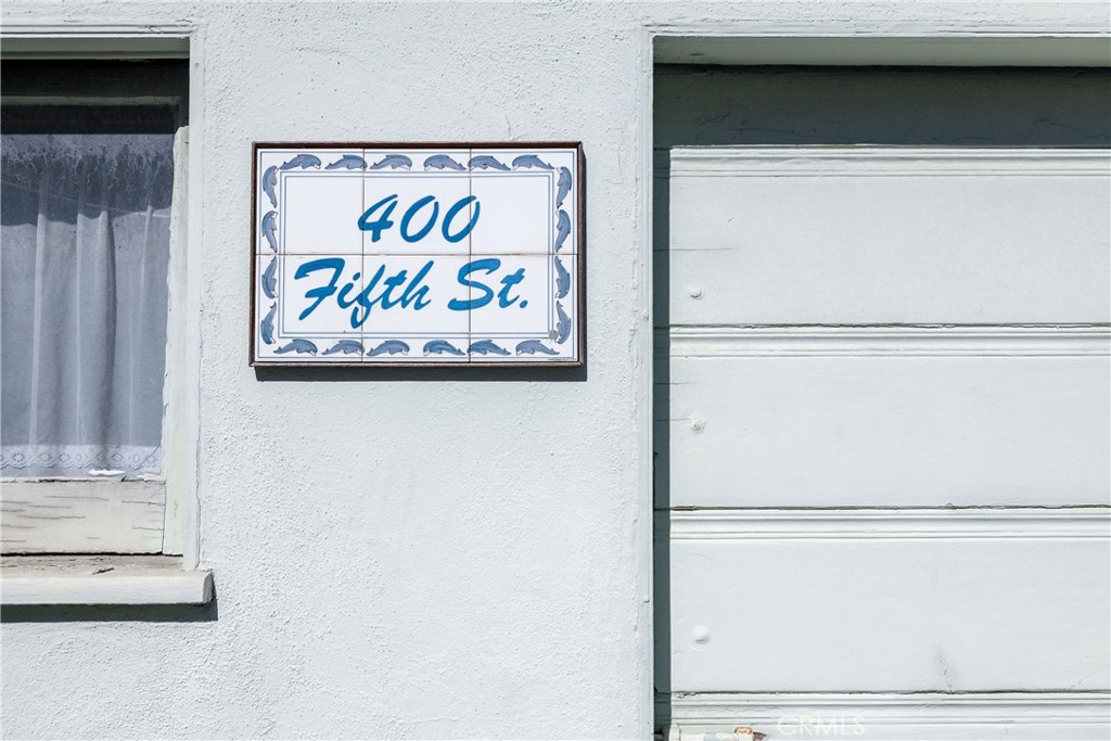 400 5th Street Manhattan Beach, CA 90266 - Photo 19 of 22 a utility room with washer and dryer