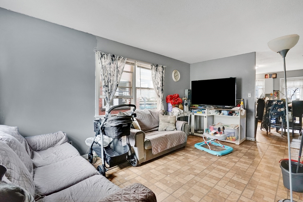 536-538 Union Street Springfield, MA 01109 - Photo 11 of 42