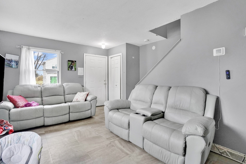 536-538 Union Street Springfield, MA 01109 - Photo 26 of 42