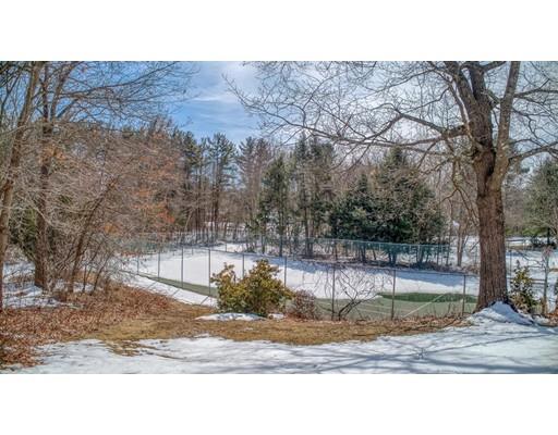 9 Partridge Hill Road Andover, MA 01810 - Photo 4 of 30 Gallery Image 4