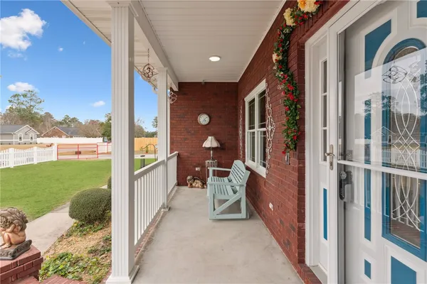 $385,000 | 932 Hitching Post Lane, Waycross, GA 31503