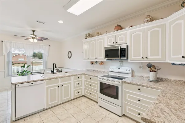 $385,000 | 932 Hitching Post Lane, Waycross, GA 31503