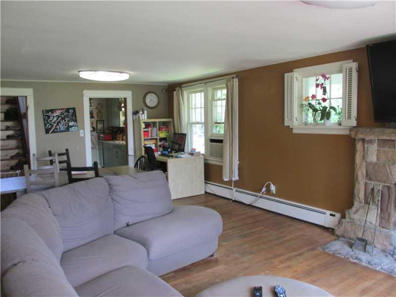 512 Mercer Road Slippery Rock, PA 16057 - Photo 8 of 9 Living Room.