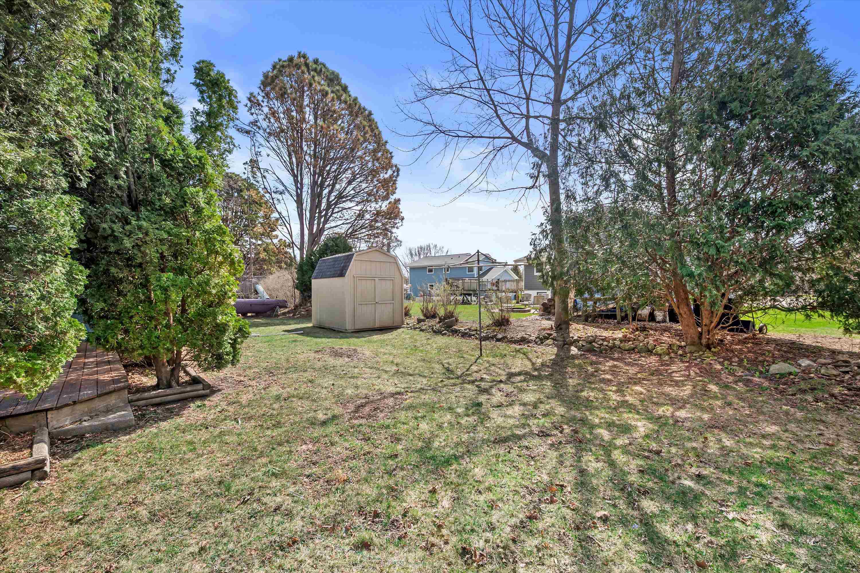 1007 Dona Road Hartland, WI 53029 - Photo 35 of 44