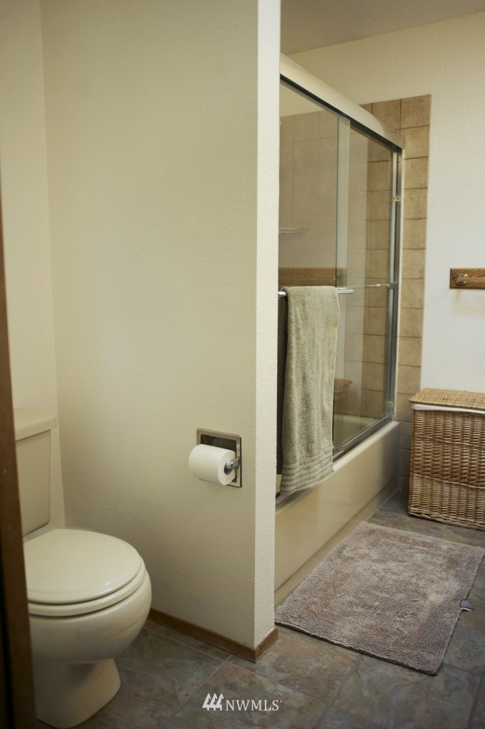 16631 26th Avenue Southeast Bothell, WA 98012 - Photo 13 of 15 Gallery Image 13