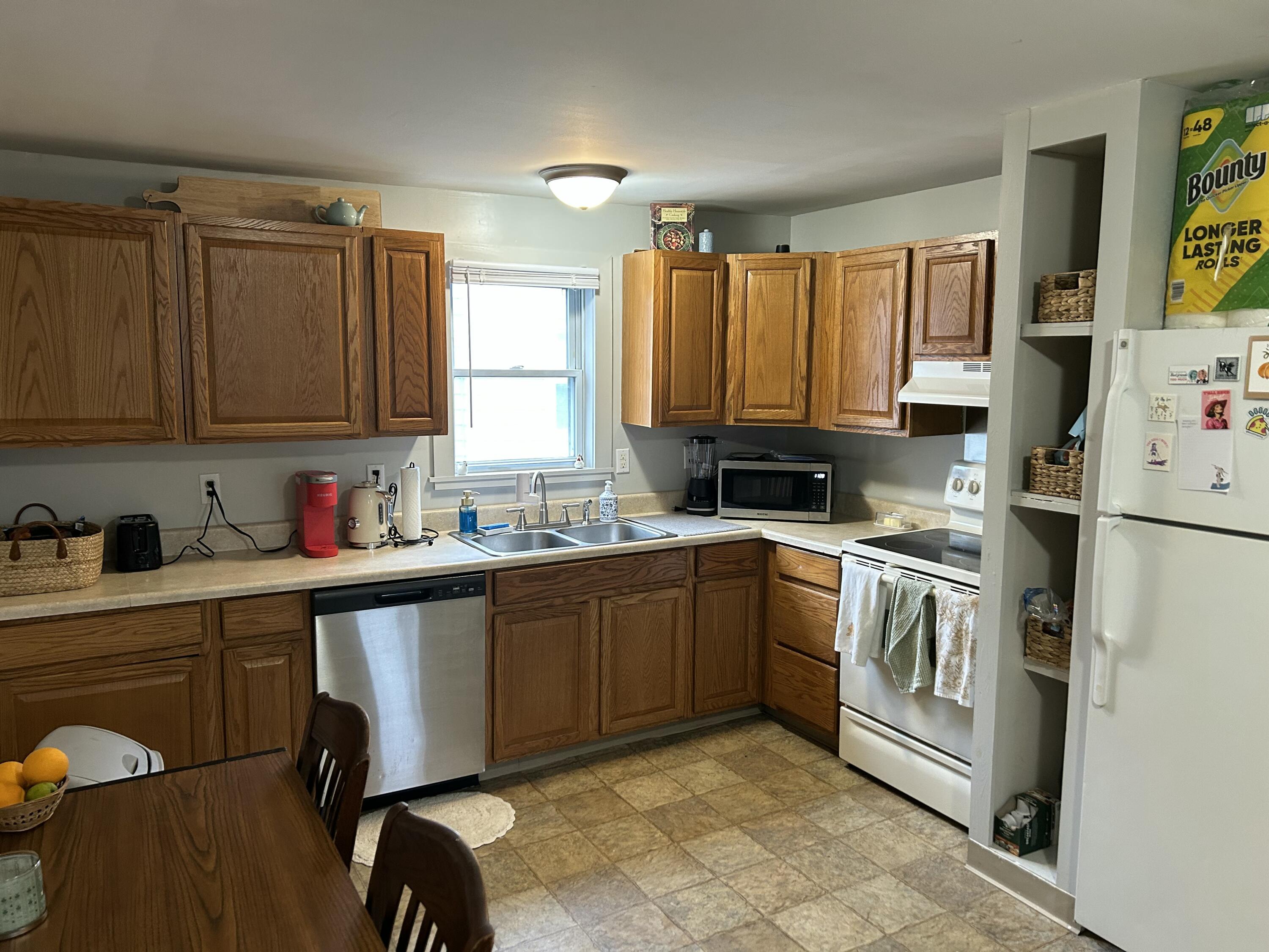 72 Cornelia Street Plattsburgh, NY 12901 - Photo 14 of 22 IMG_5547