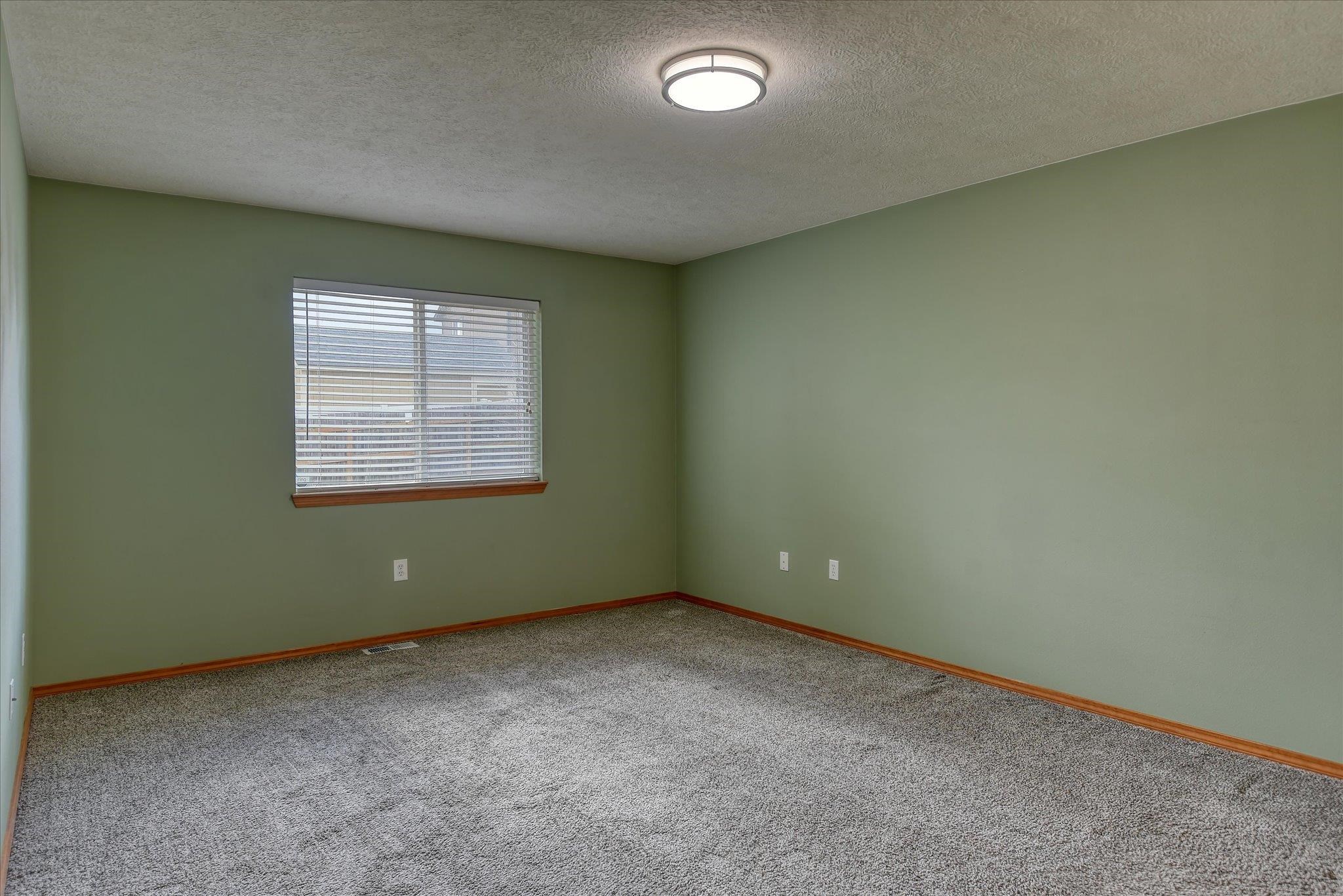 716 East Bonnie Lynn Lane Colbert, WA 99005 - Photo 15 of 45