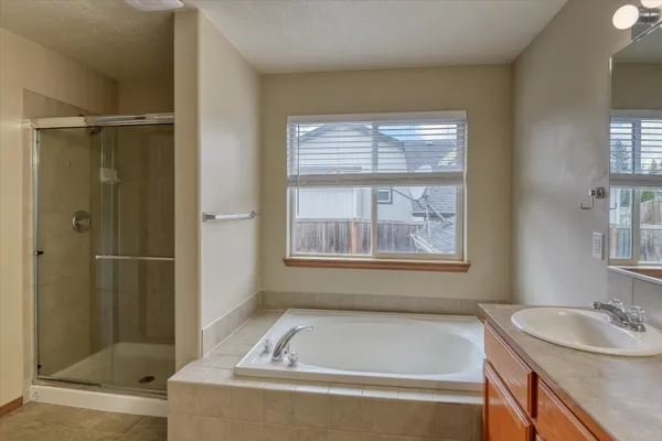 $550,000 | 716 East Bonnie Lynn Lane, Colbert, WA 99005