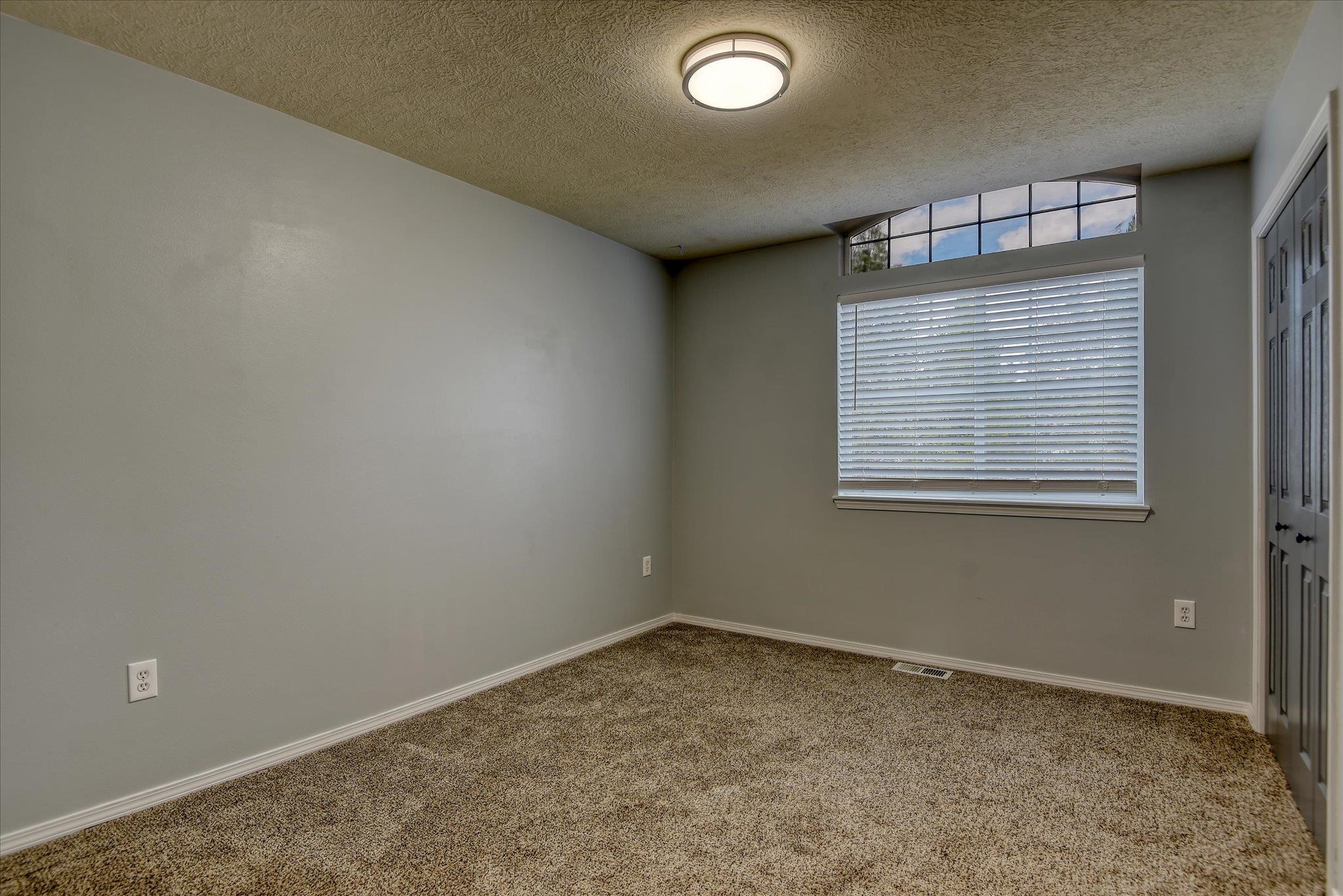 716 East Bonnie Lynn Lane Colbert, WA 99005 - Photo 19 of 45
