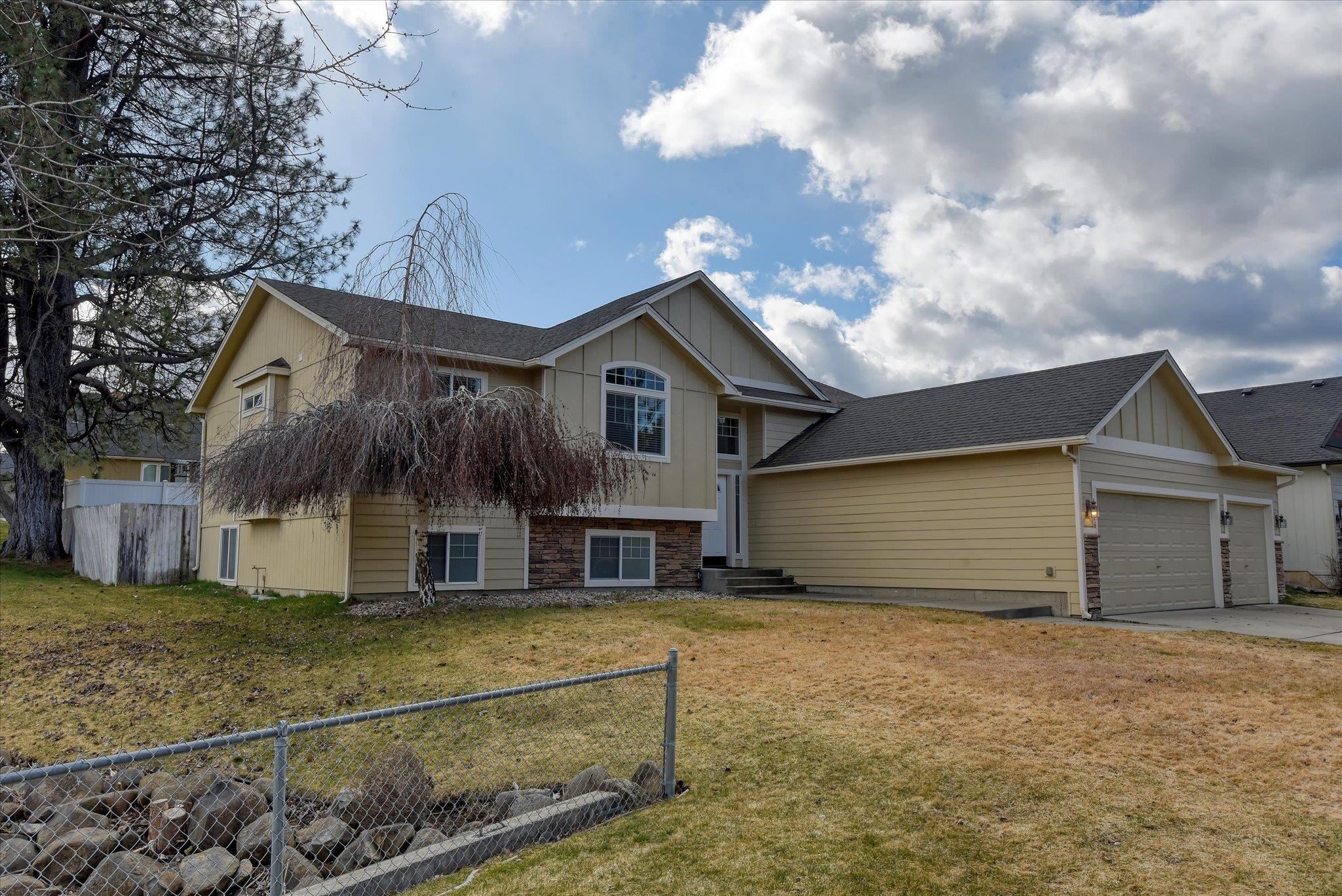 716 East Bonnie Lynn Lane Colbert, WA 99005 - Photo 2 of 45