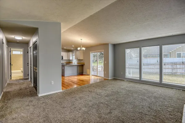 $550,000 | 716 East Bonnie Lynn Lane, Colbert, WA 99005