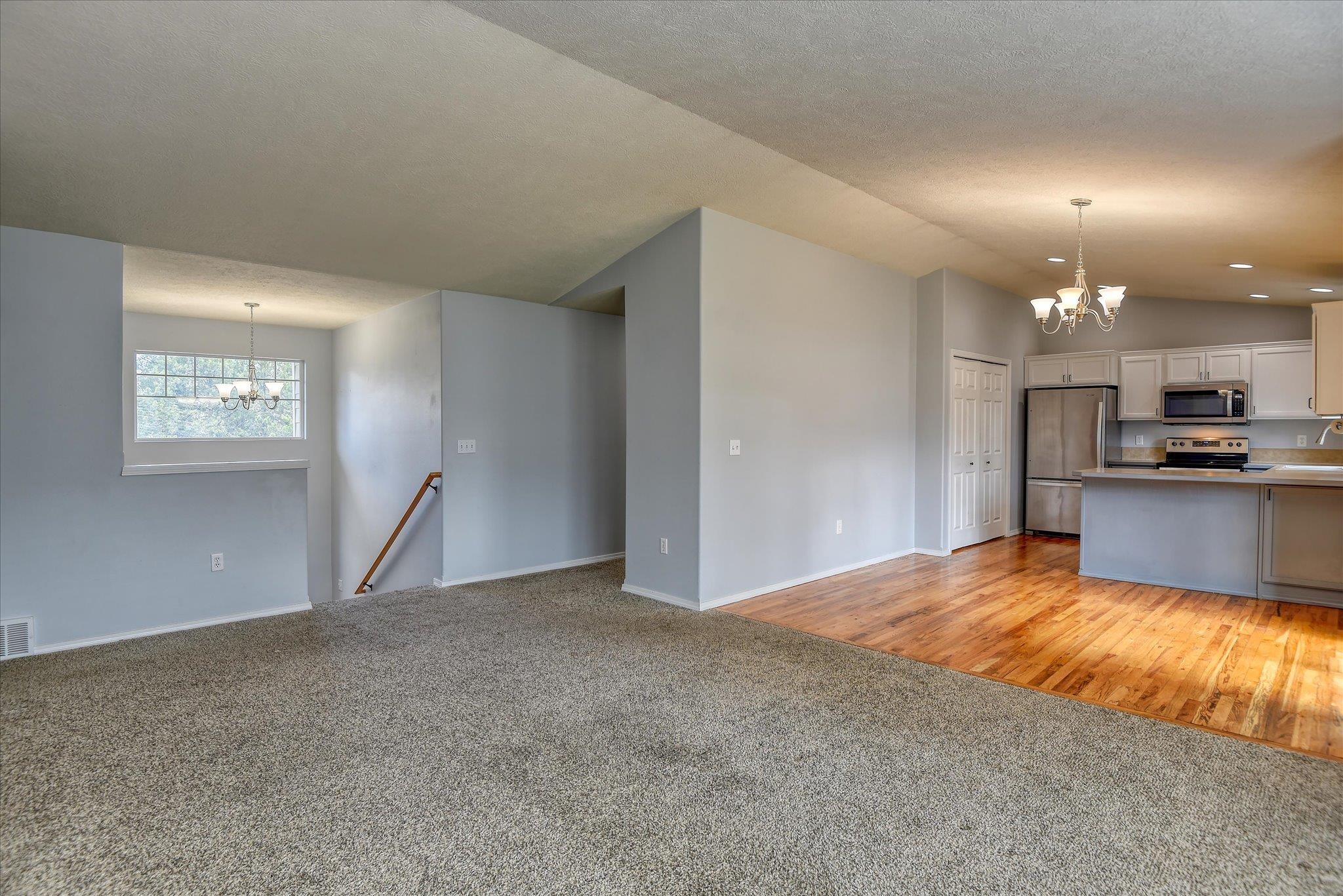 716 East Bonnie Lynn Lane Colbert, WA 99005 - Photo 10 of 45