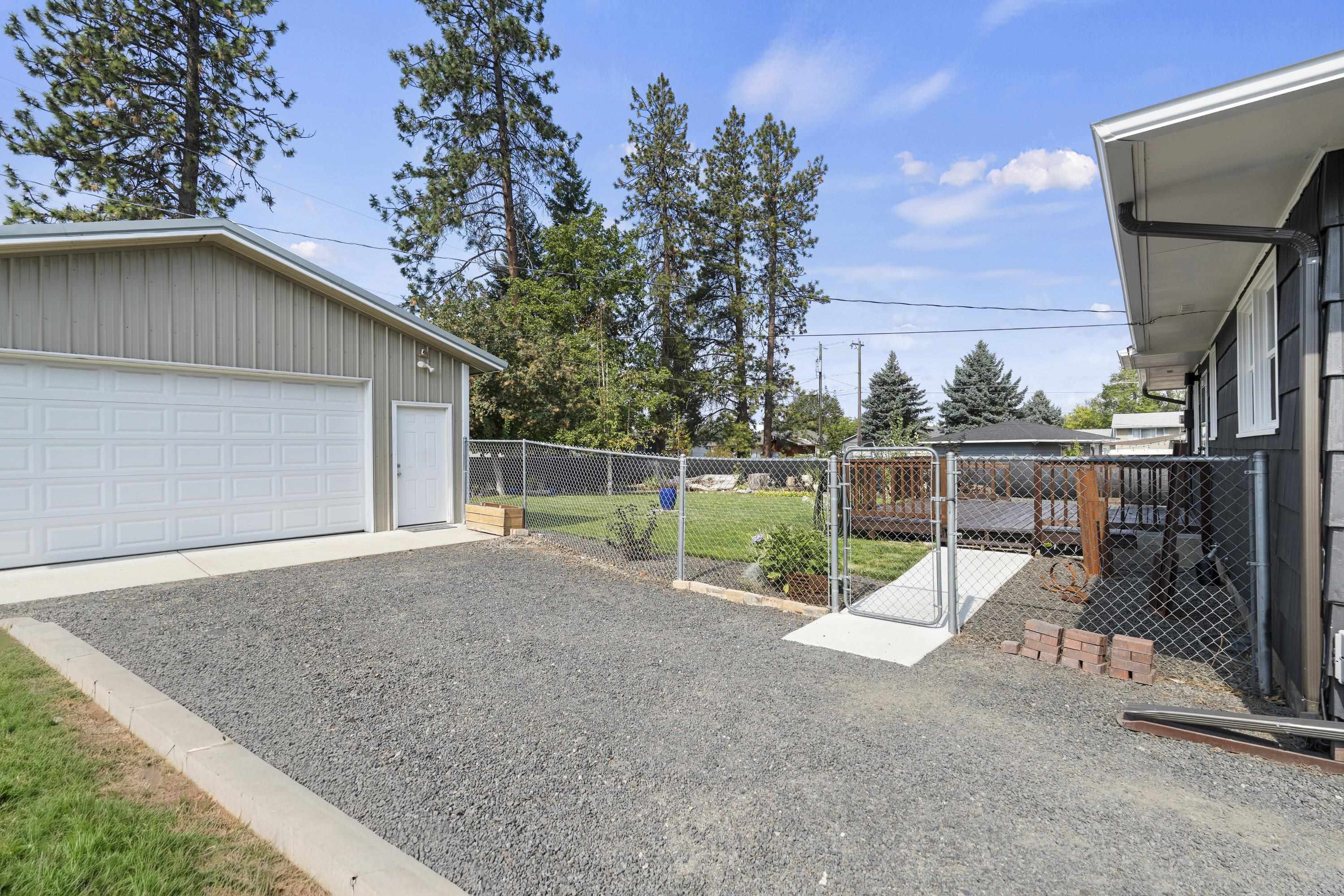 1608 South Keller Road Spokane Valley, WA 99216 - Photo 37 of 44