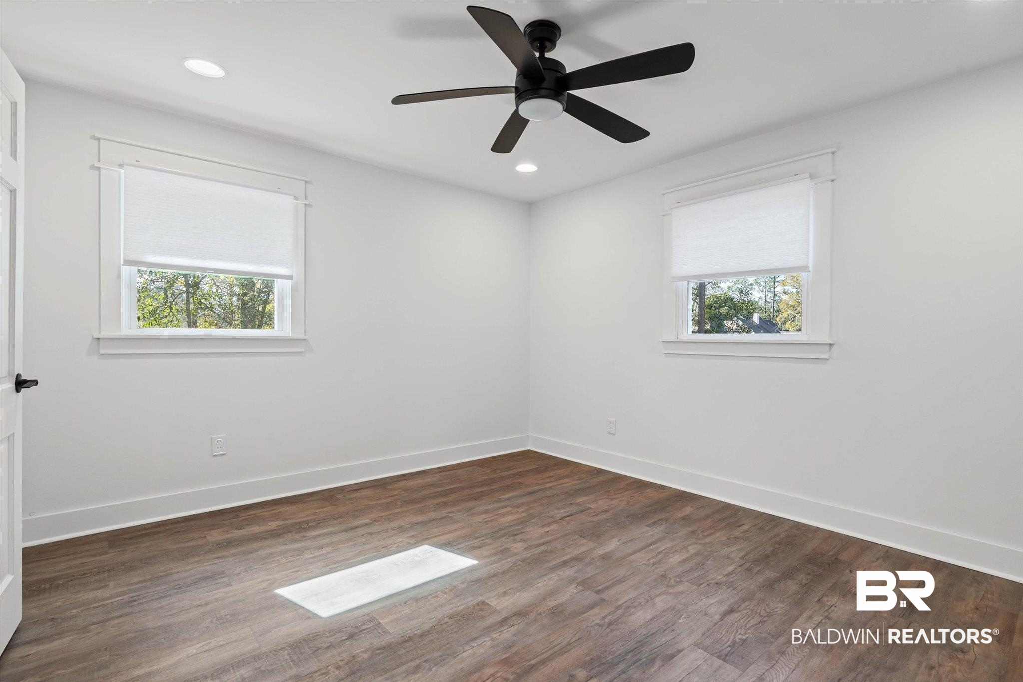 3933 Radnor Avenue Mobile, AL 36608 - Photo 26 of 36 Upstairs Bedroom featuring dark wood-style flooring, recessed lighting, and a ceiling fan.