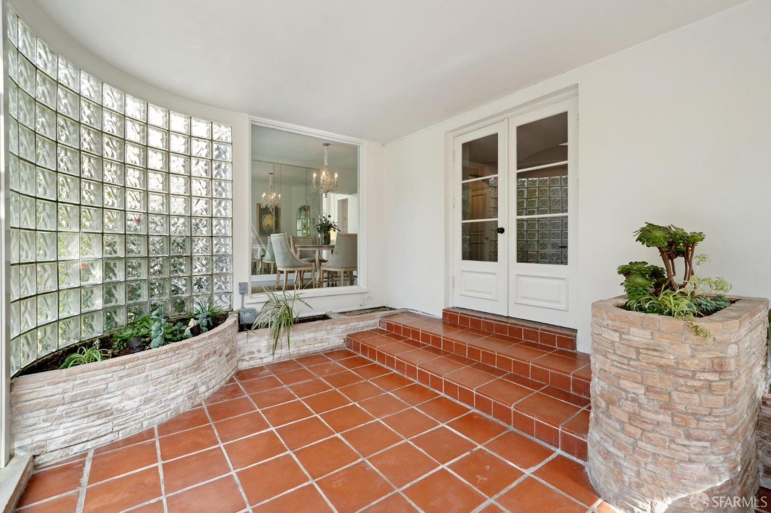 100 Stonecrest Drive San Francisco, CA 94132 - Photo 19 of 64