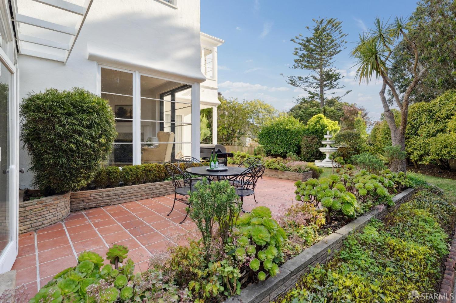 100 Stonecrest Drive San Francisco, CA 94132 - Photo 49 of 64 a garden view with a seating space