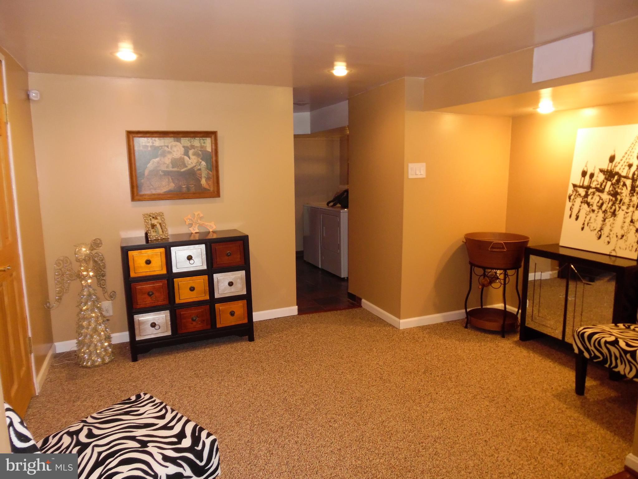 12243 Rambler Road Philadelphia, PA 19154 - Photo 16 of 26 Playroom