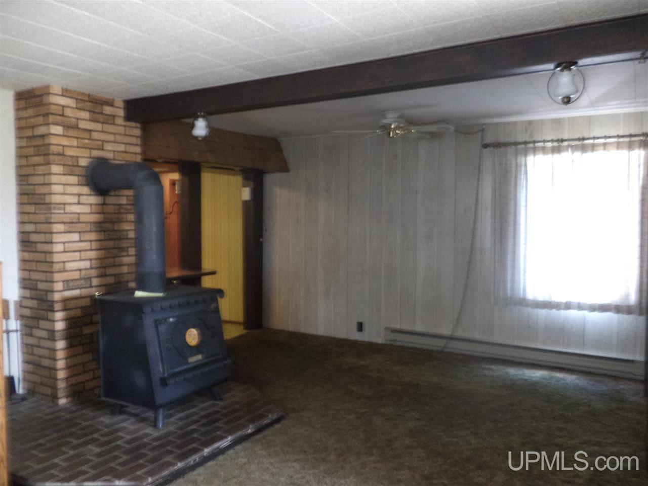 509 Conrad Street Hancock, MI 49930 - Photo 7 of 20