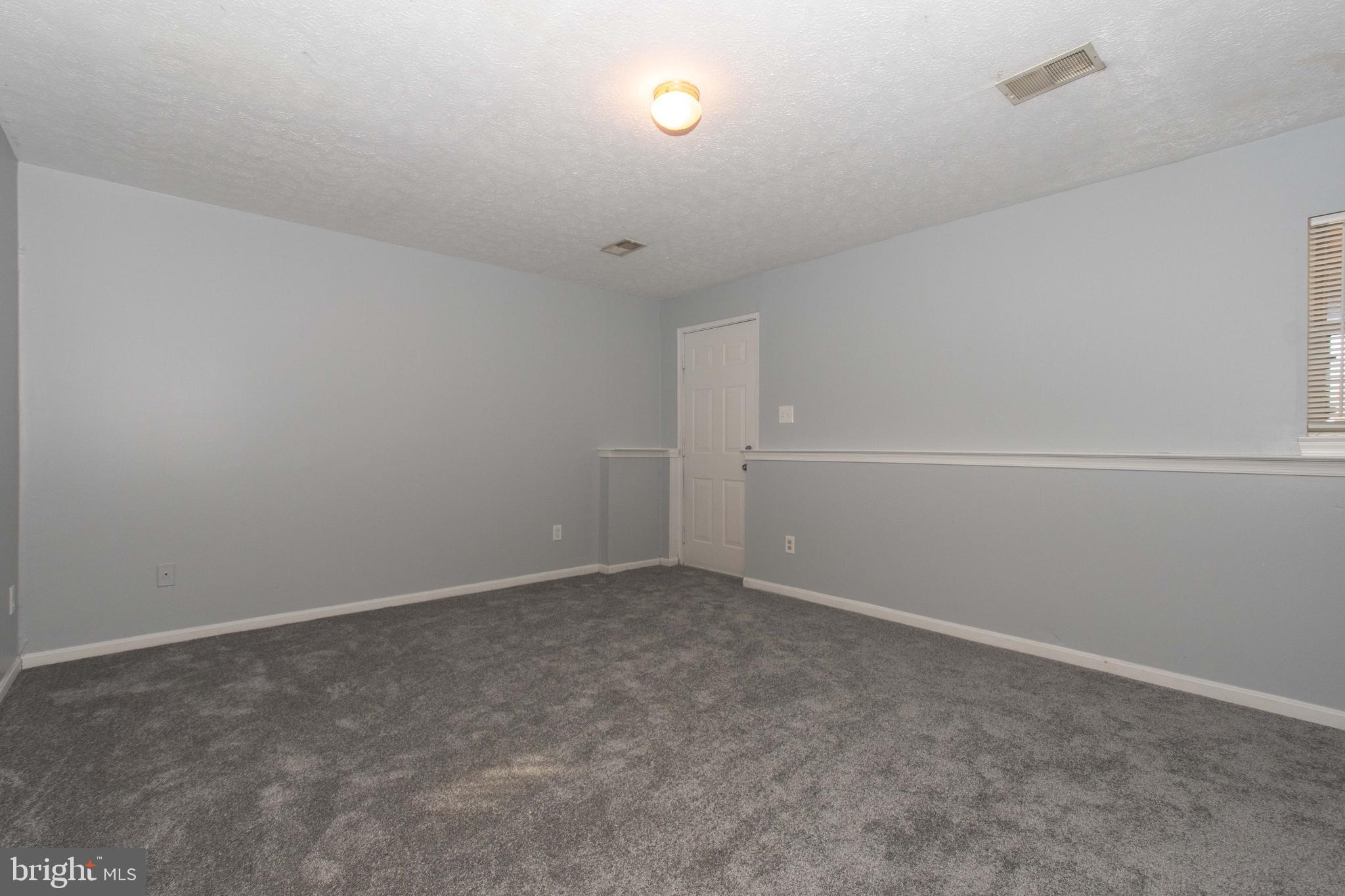 3915 Hunt Harbor Road Baltimore, MD 21220 - Photo 17 of 47