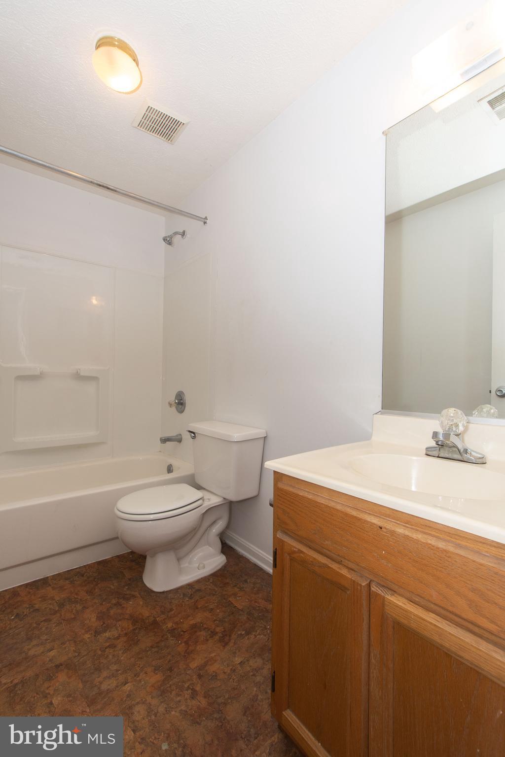 3915 Hunt Harbor Road Baltimore, MD 21220 - Photo 21 of 47