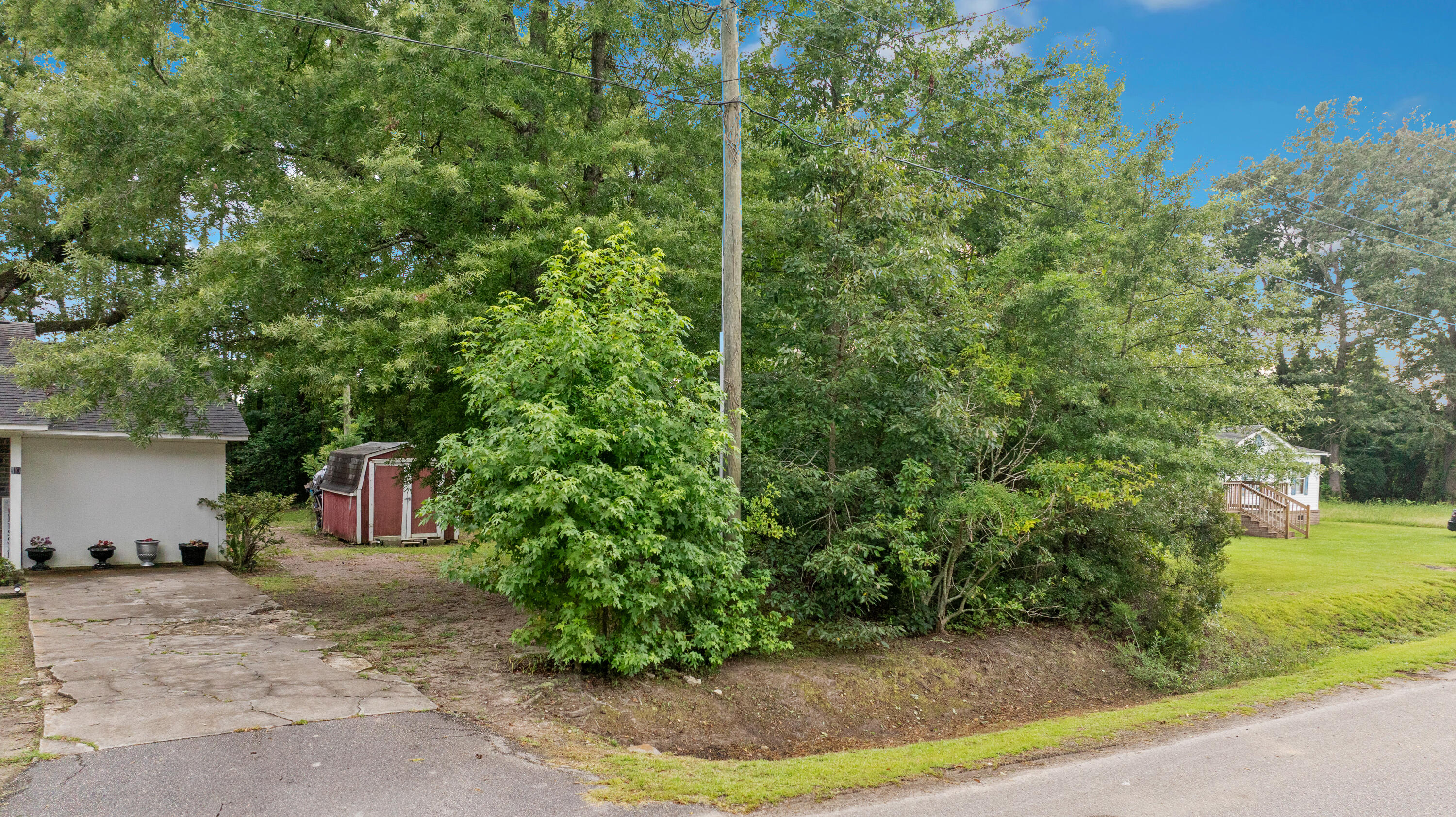 8 Clair Street Andrews, SC 29510 - Photo 4 of 11 8ClairSt.NicoleBurbagePhoto-6