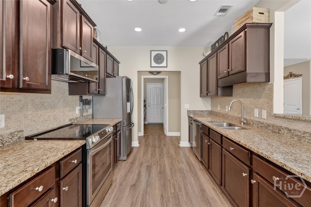 405 Peachtree Drive Rincon, GA 31326 - Photo 27 of 46