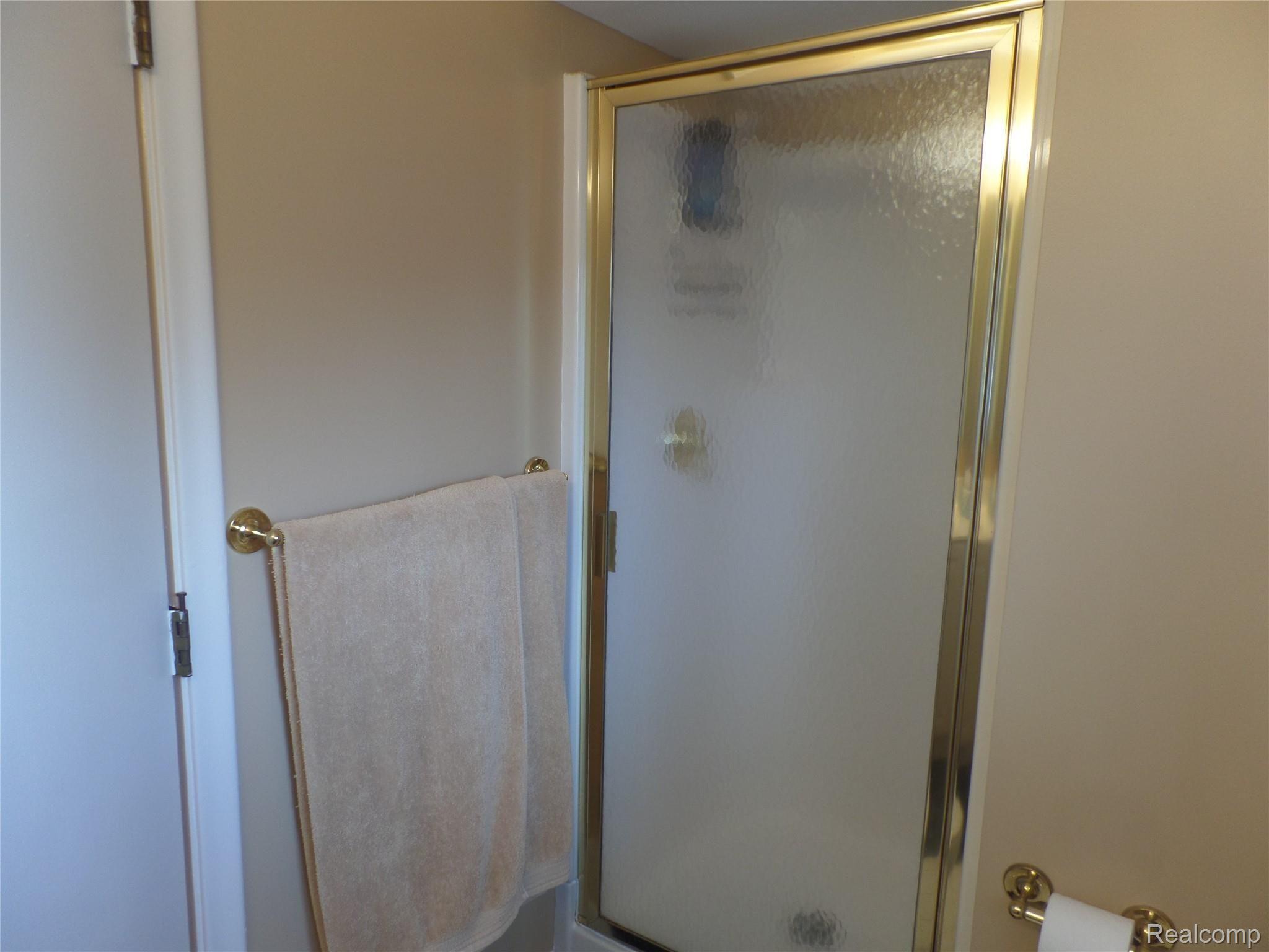5007 East Cook Road Grand Blanc, MI 48439 - Photo 16 of 28 SAM_1400.JPG