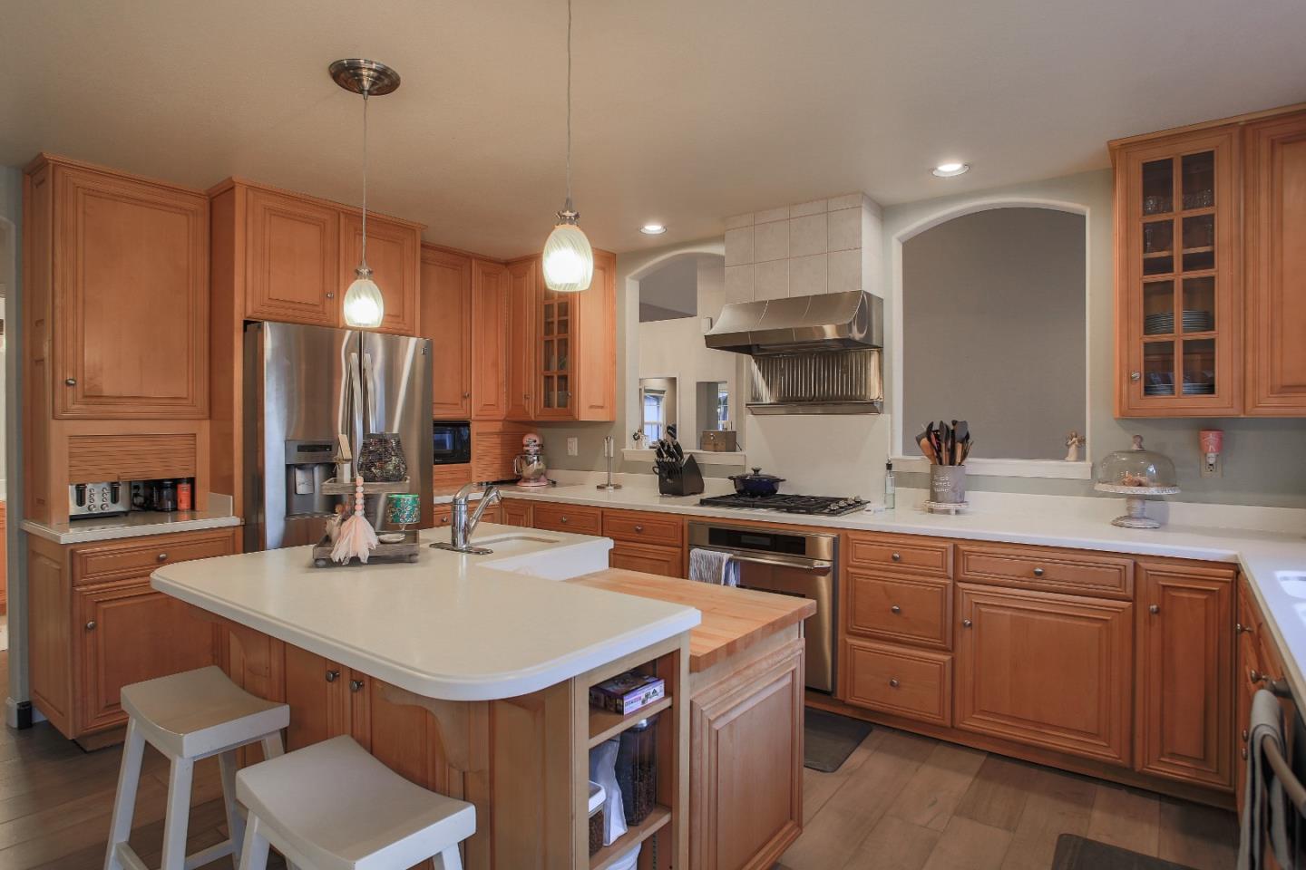 18443 Meadow Ridge Road Salinas, CA 93907 - Photo 7 of 28 Gallery Image 7