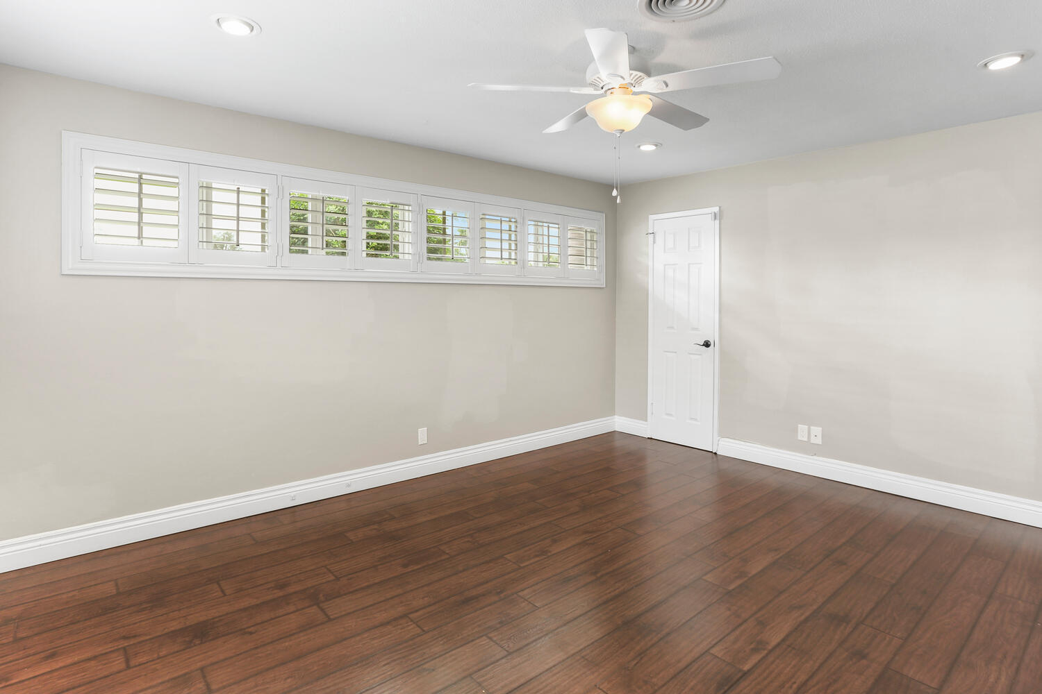 915 Southwest 5th Street Boca Raton, FL 33486 - Photo 23 of 41 915 SW 5th St Boca Raton FL-large-022-02