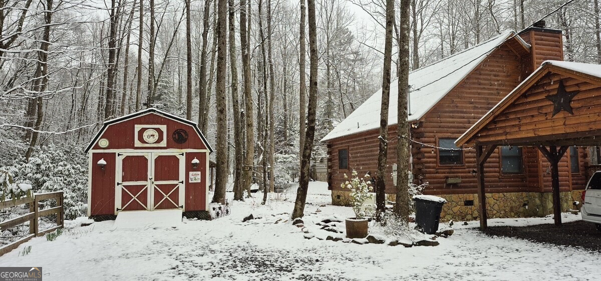 420 Olivers Trail Cherry Log, GA 30522 - Photo 27 of 27 a front view of a house