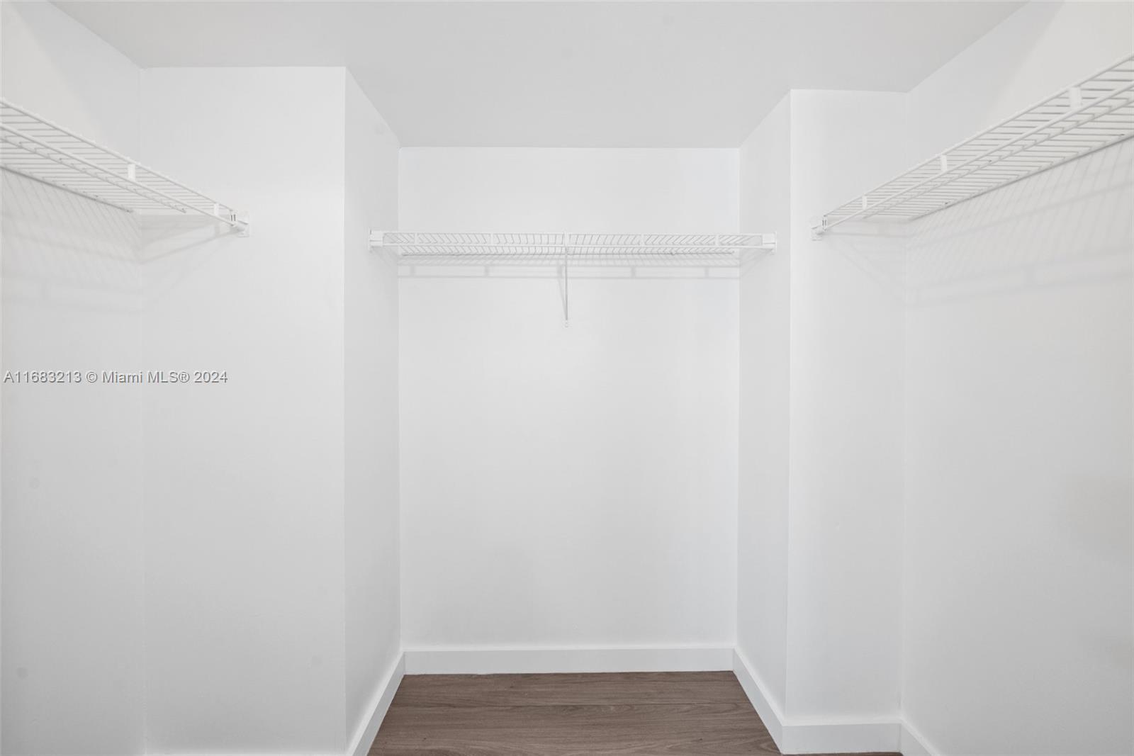 Ives Estates Miami, FL 33179 - Photo 13 of 15