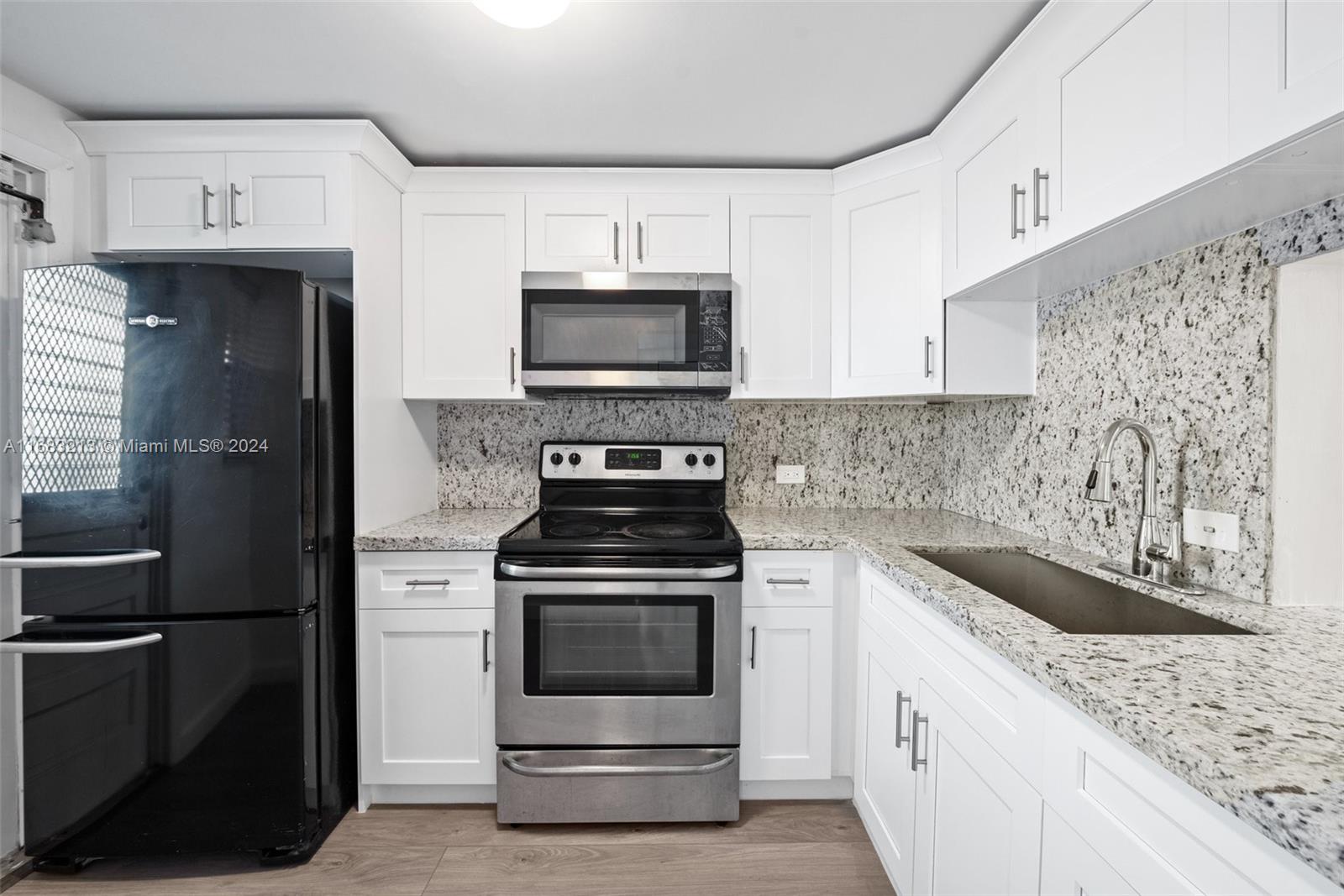 Ives Estates Miami, FL 33179 - Photo 7 of 15