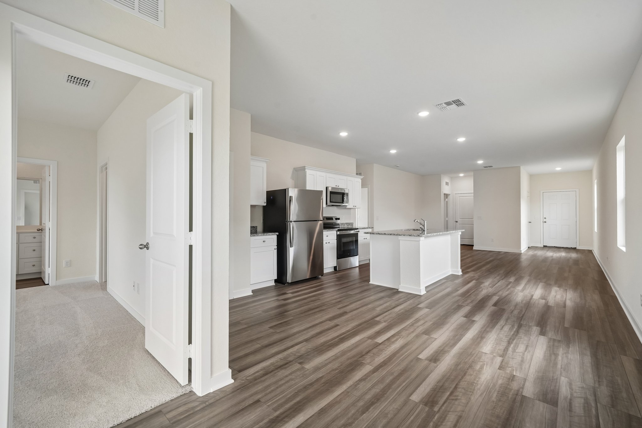 14516 Sage Bloom Lane Elgin, TX 78621 - Photo 4 of 11