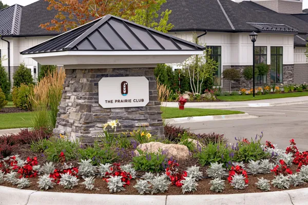 $622,990 | 19530 102nd Place, Corcoran, MN 55374