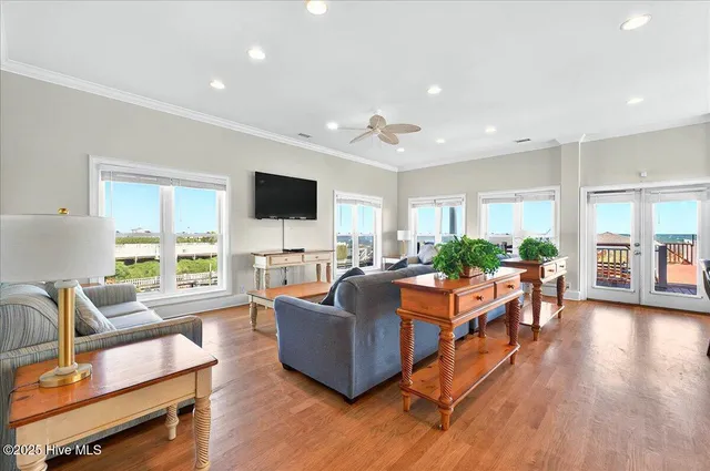 $4,300,000 | 269 West First Street, Ocean Isle Beach, NC 28469