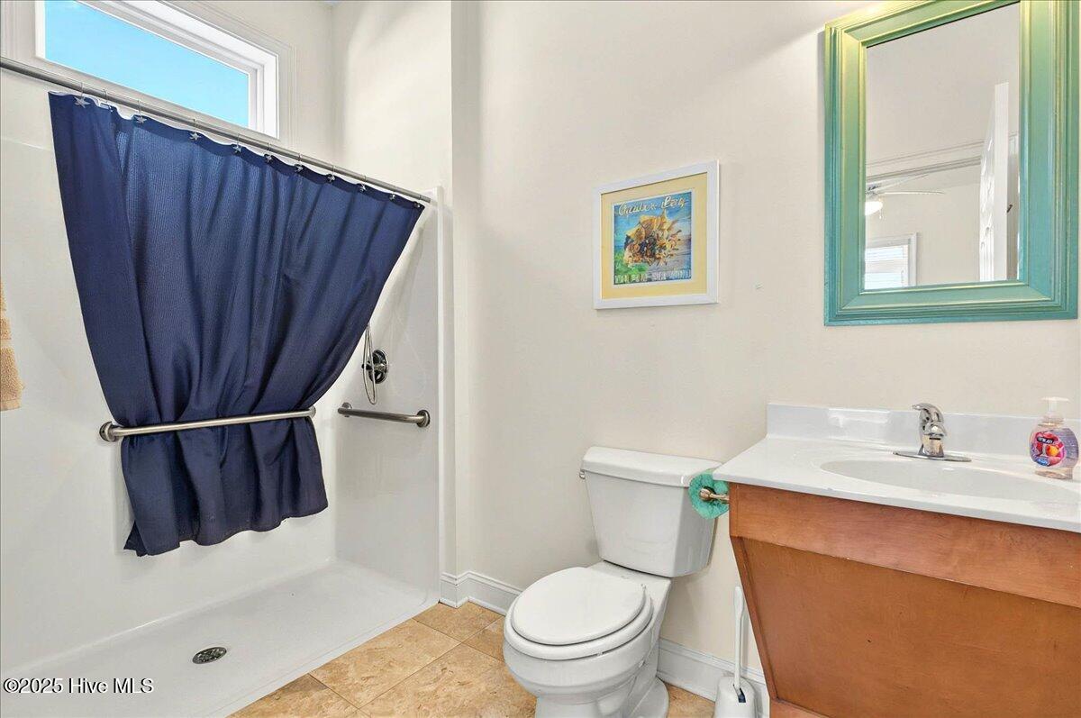 269 West First Street Ocean Isle Beach, NC 28469 - Photo 30 of 76 Two Queens Handicap Bath