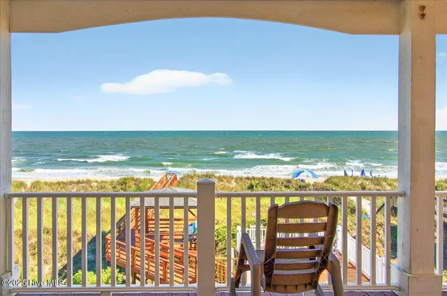 $4,300,000 | 269 West First Street, Ocean Isle Beach, NC 28469