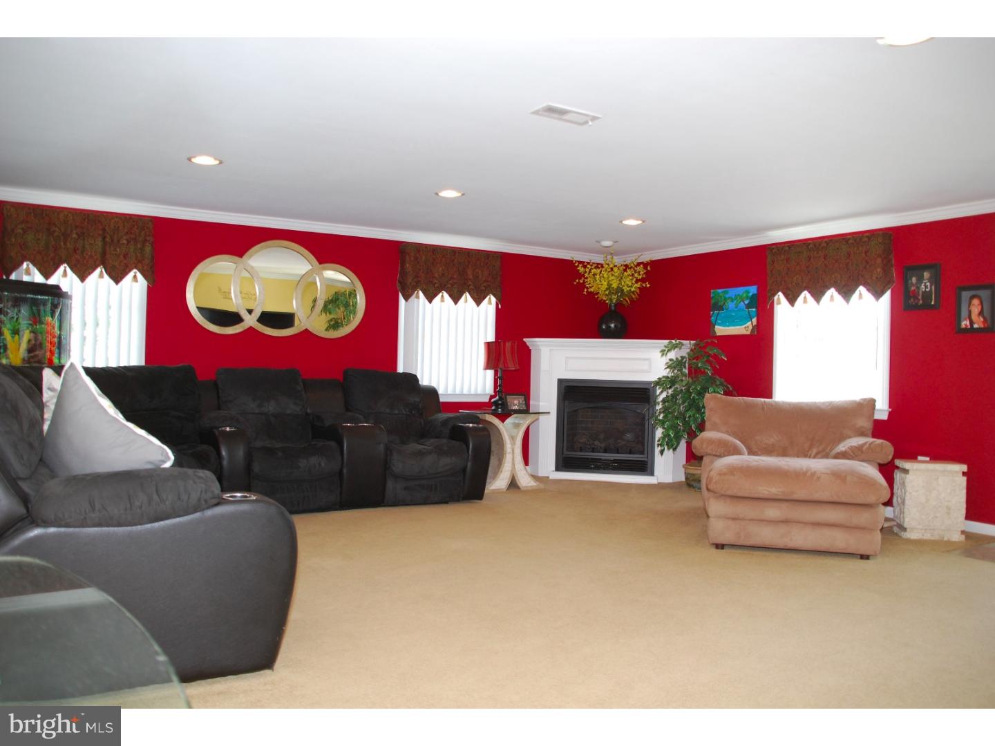 2702 Raven Road Cinnaminson, NJ 08077 - Photo 2 of 14