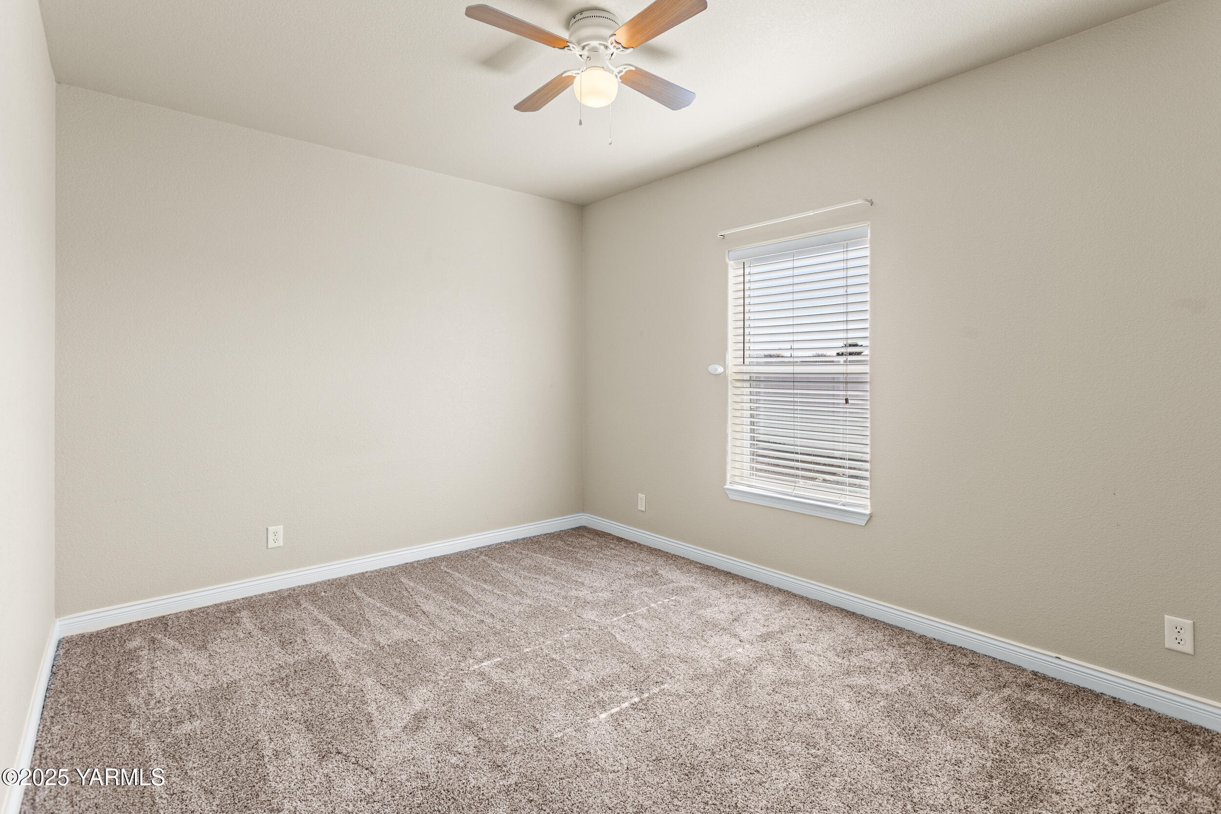 200 Bridle Way, Unit 281 Yakima, WA 98901 - Photo 15 of 32 200BridleWay#281_14