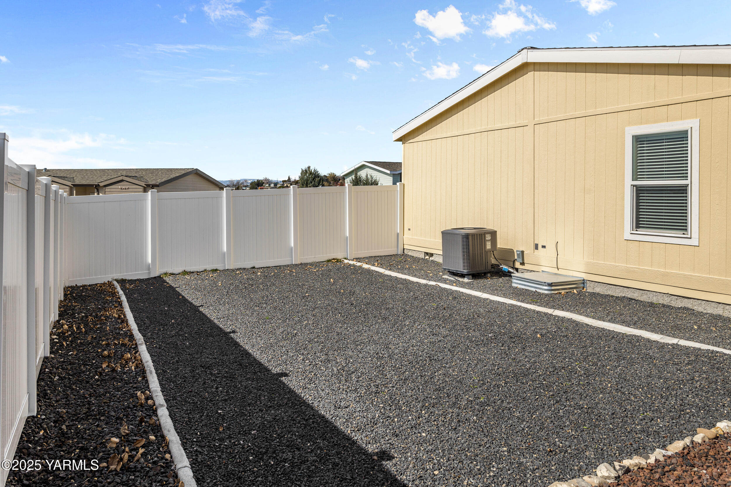 200 Bridle Way, Unit 281 Yakima, WA 98901 - Photo 23 of 32 200BridleWay#281_24