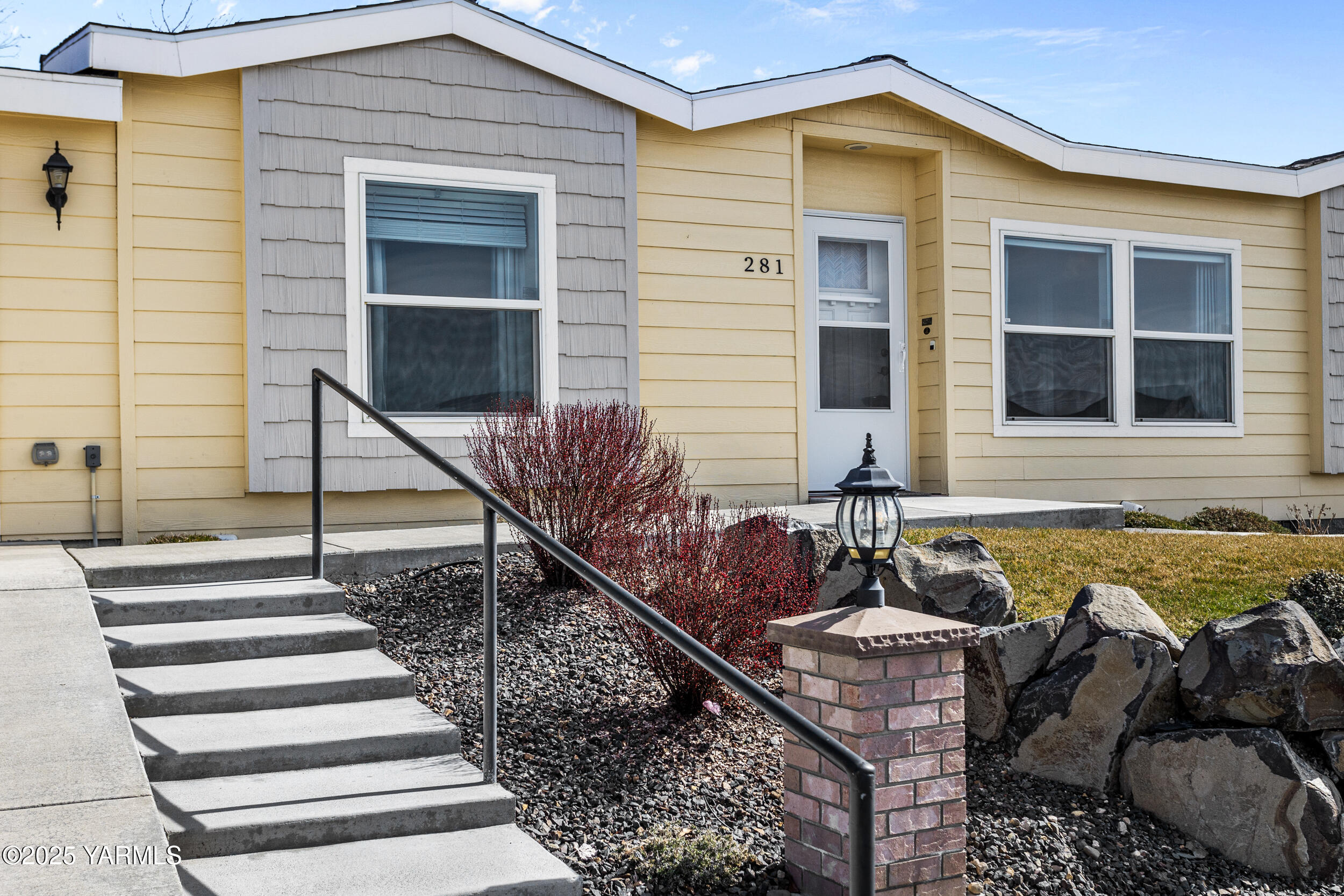 200 Bridle Way, Unit 281 Yakima, WA 98901 - Photo 27 of 32 200BridleWay#281_05