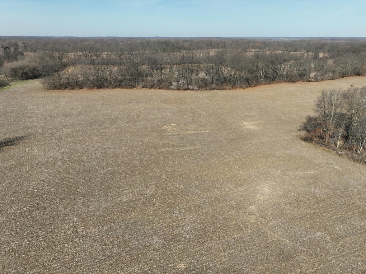 24 24 Mile Road Battle Creek, MI 49014 - Photo 3 of 56