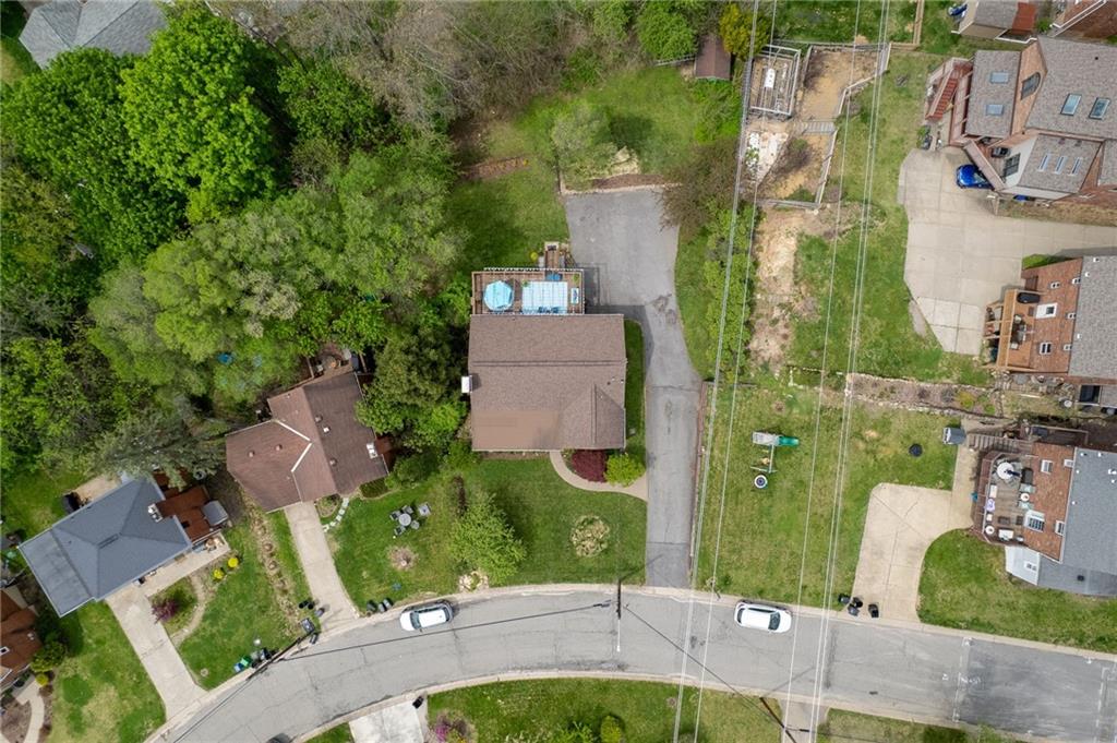 466 Haverhill Road Pittsburgh, PA 15228 - Photo 39 of 41 an aerial view of multiple house