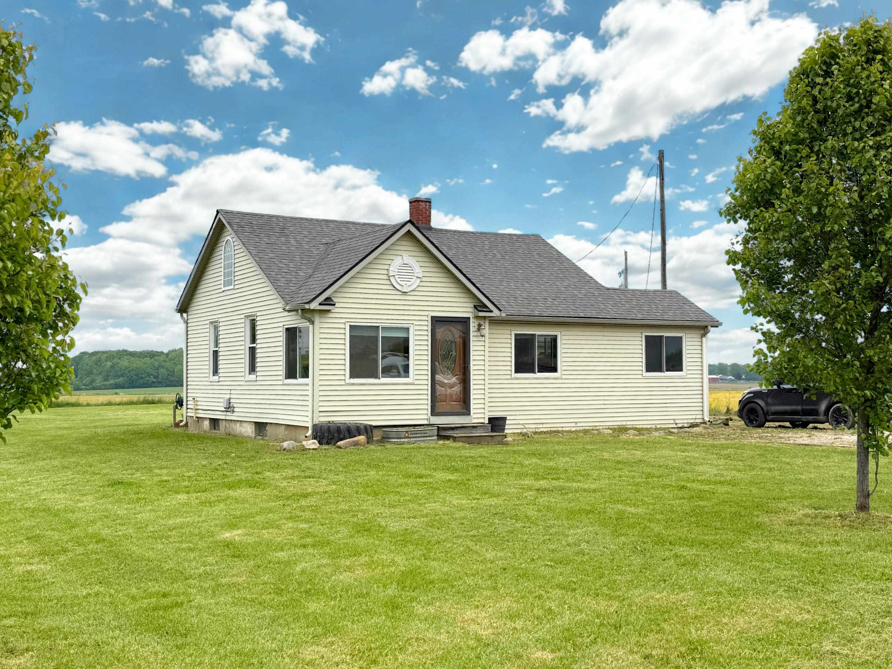 11250 Bristol Road Lennon, MI 48449 - Photo 1 of 30 50176471-752b8245-2cf6-46b5-9202-0fedfa4c8786.JPG