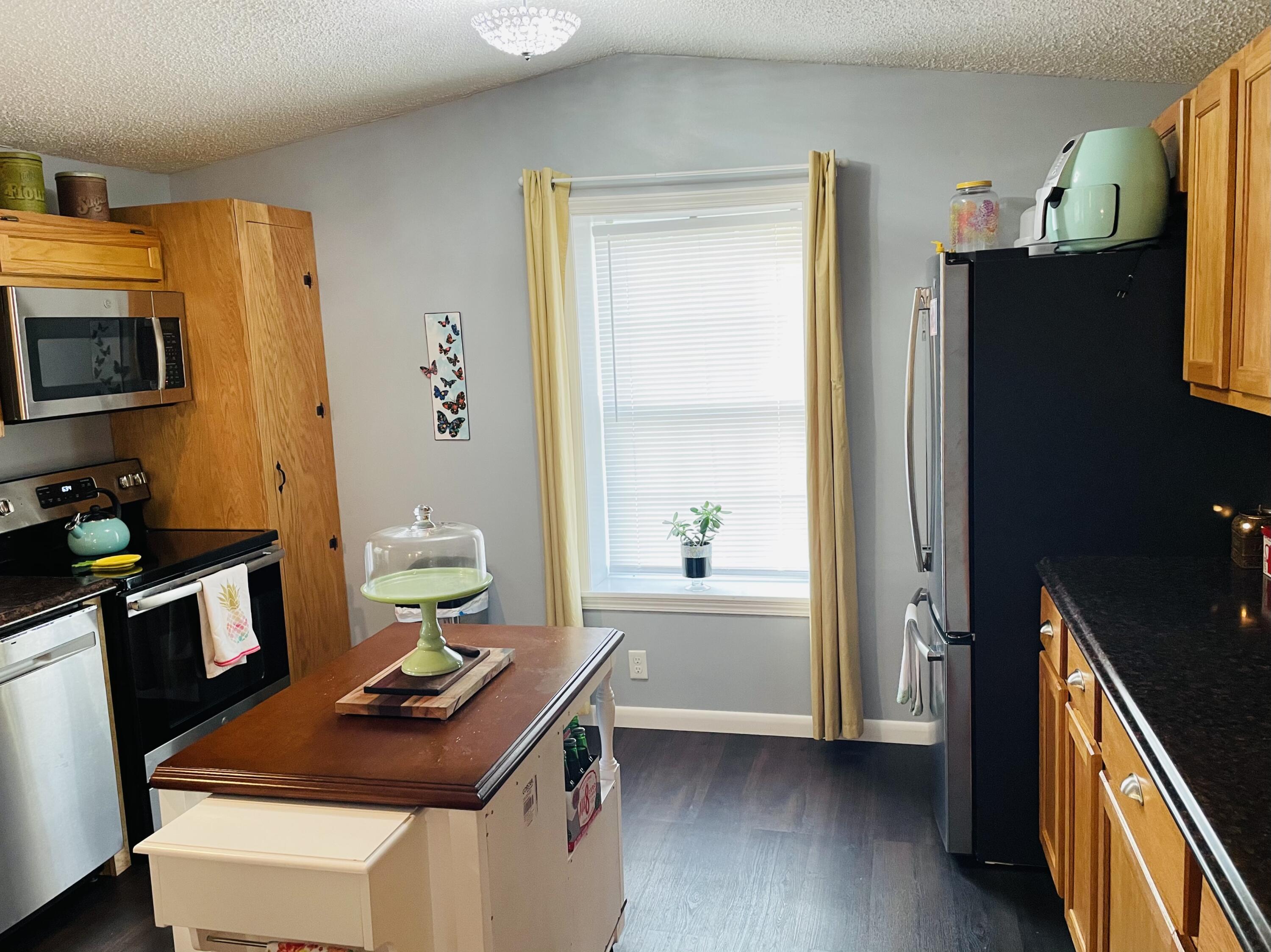 245 Eddie Ridge Road Clay City, KY 40312 - Photo 24 of 46 New appliances!